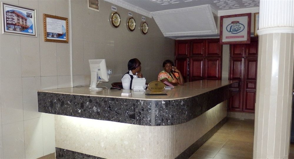 Hotel Santa Lucia Yaoundé Dış mekan fotoğraf